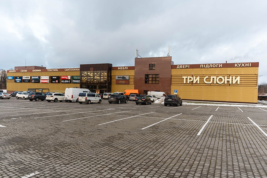 Львів (Три Слони)